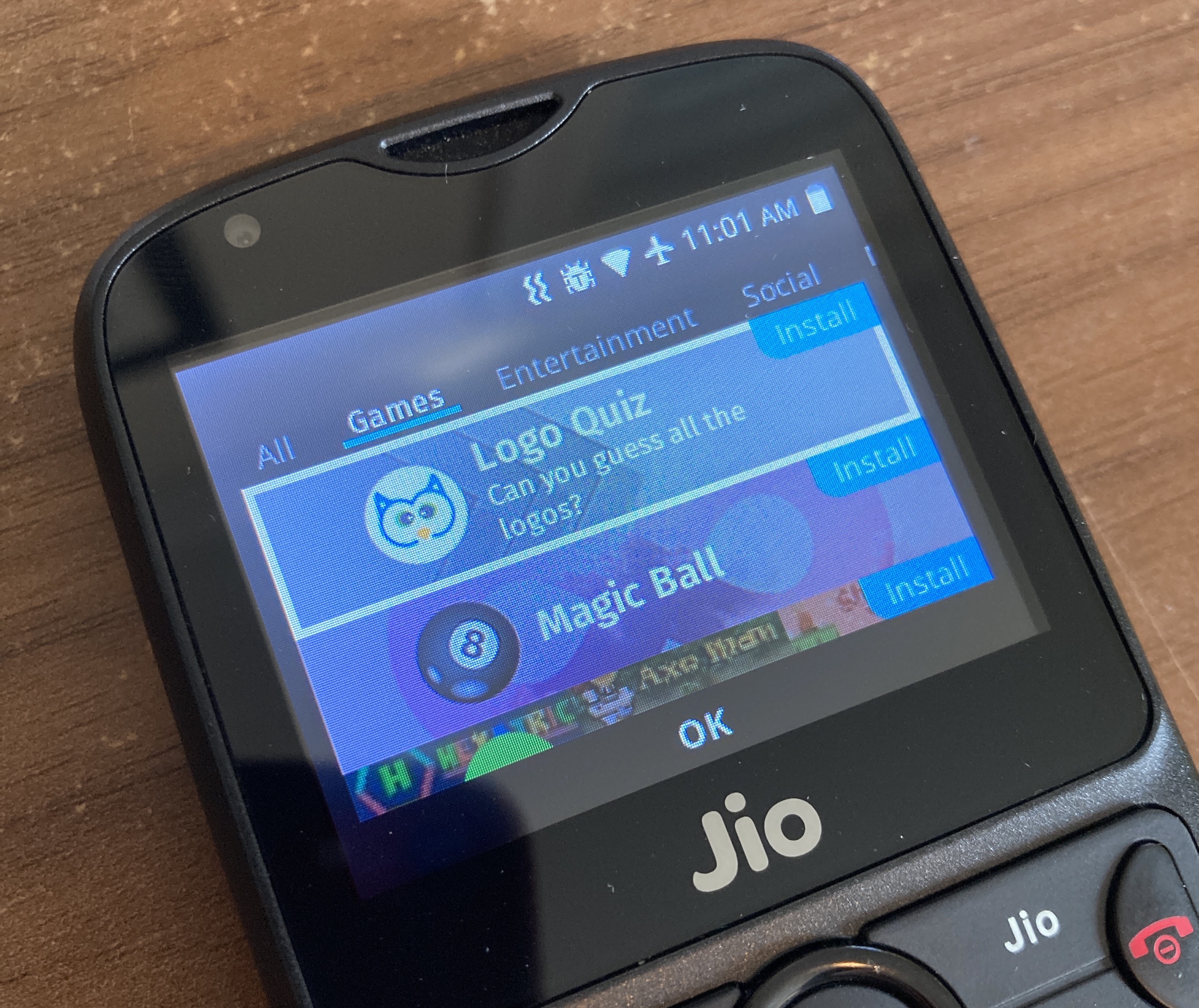 JioStore on the JioPhone 2 JioStore on the JioPhone 2
